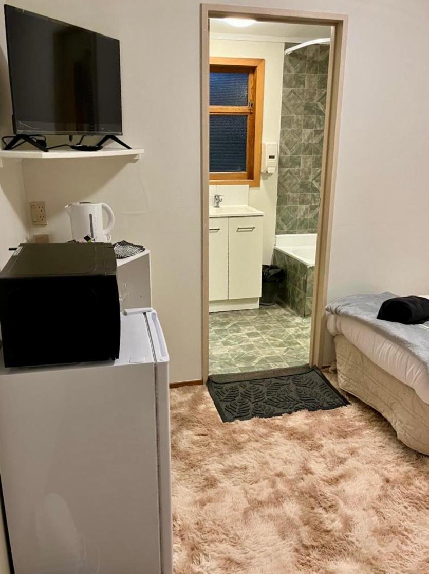 Tirau Motor Inn Room photo
