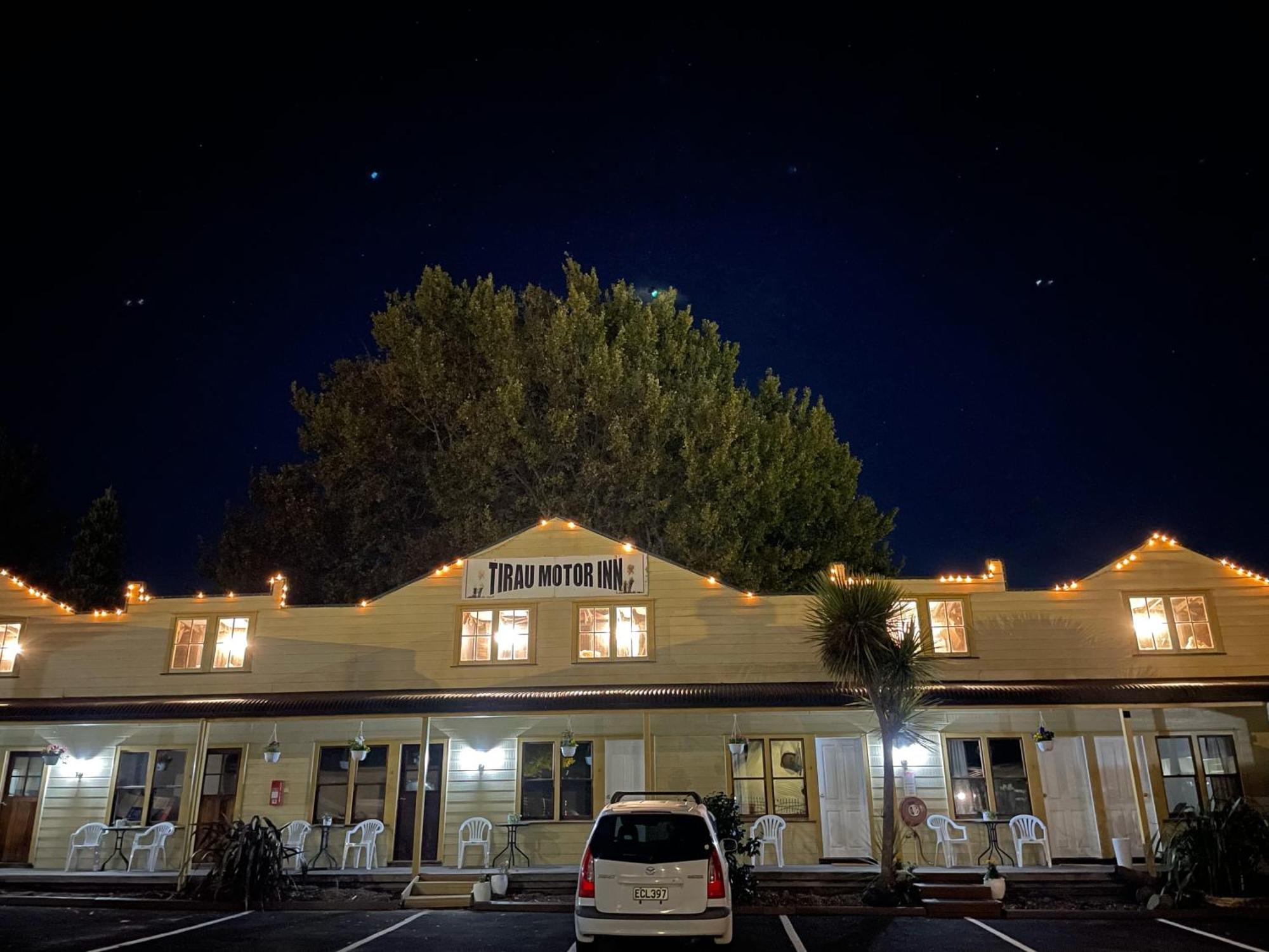 Tirau Motor Inn Exterior photo